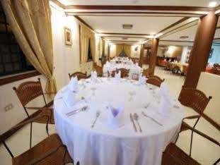 La Roca Veranda Suites & Restaurant Legazpi Exterior foto